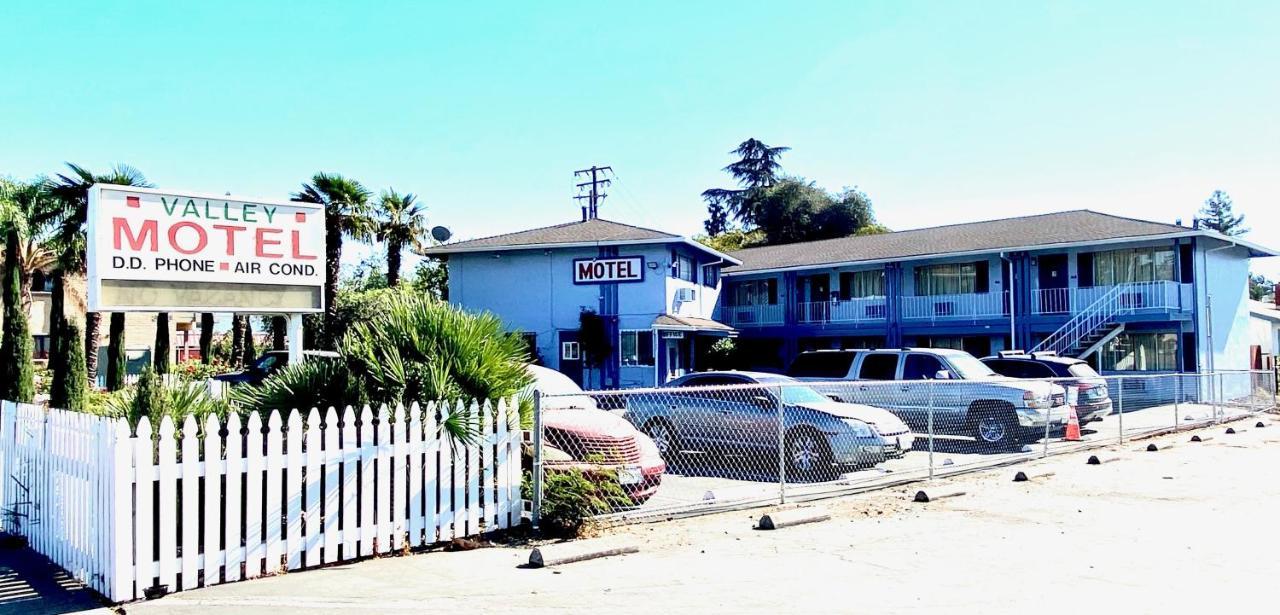 Valley Motel Concord Exteriér fotografie